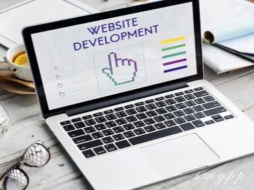 Web-Development-Company-in-Noida---MadzeniaCom.jpg